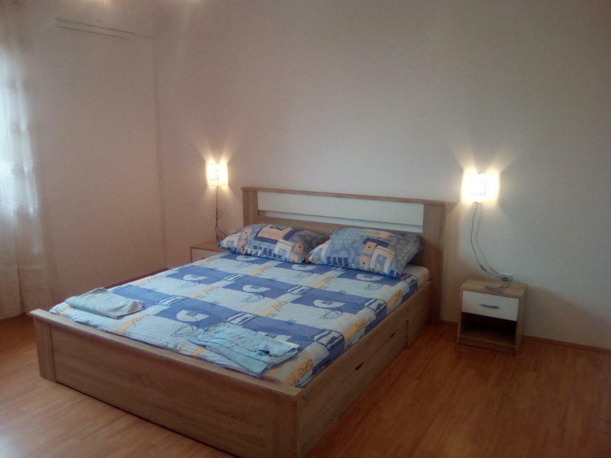 Apartment Damir เซนญ์ ภายนอก รูปภาพ